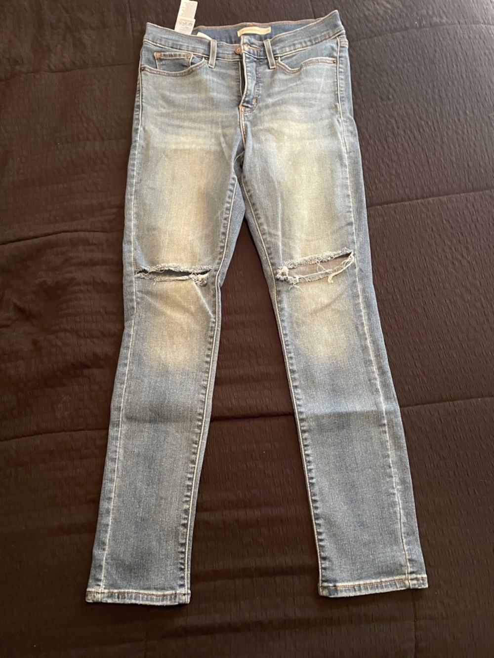 Levi Strauss and Co. 311 Shaping Skinny
